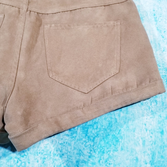 Hollister Tan Faux Suede High Waist Shorts - Picture 10 of 13